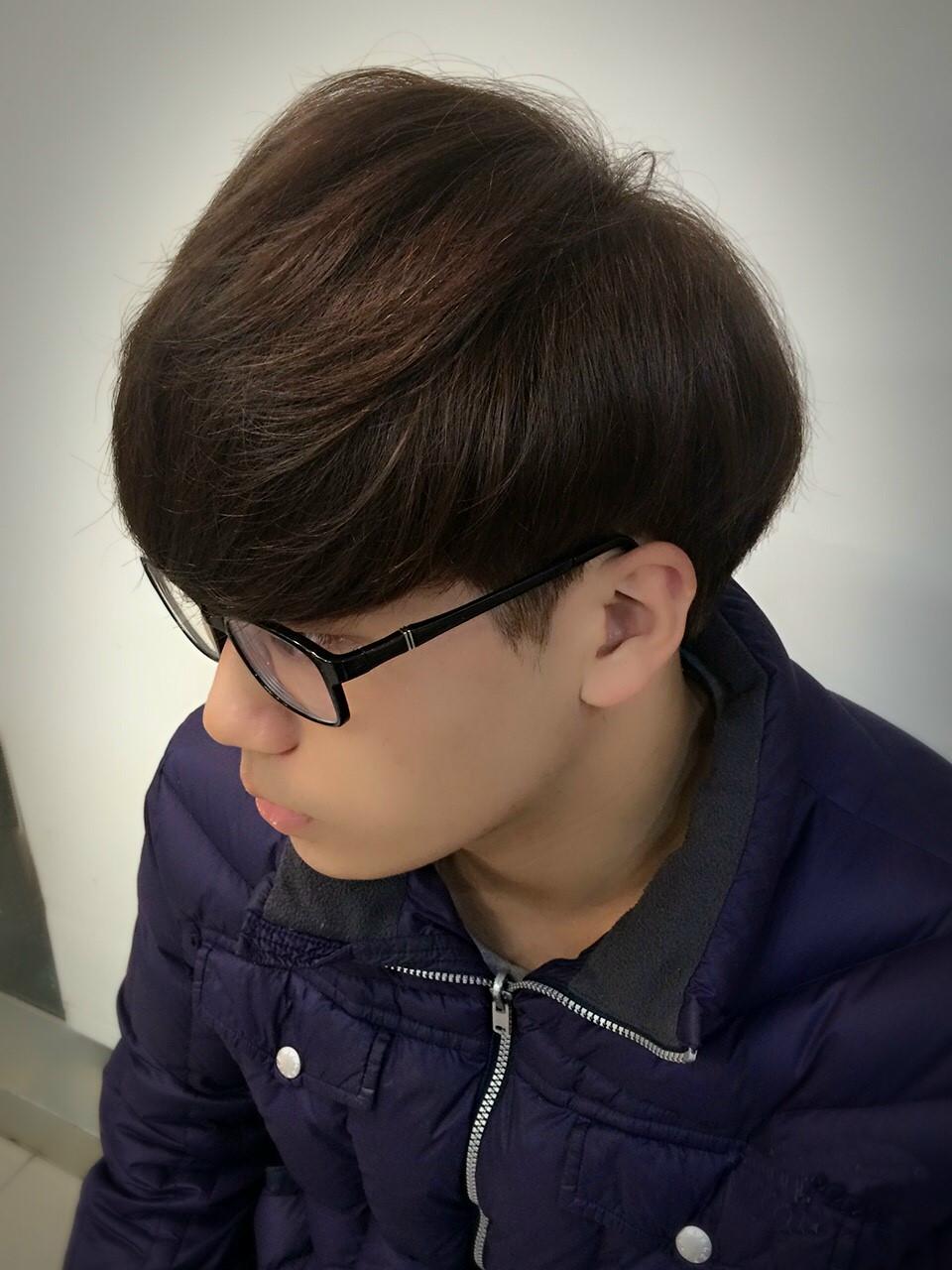 韩系厚斜刘海暖男造型1